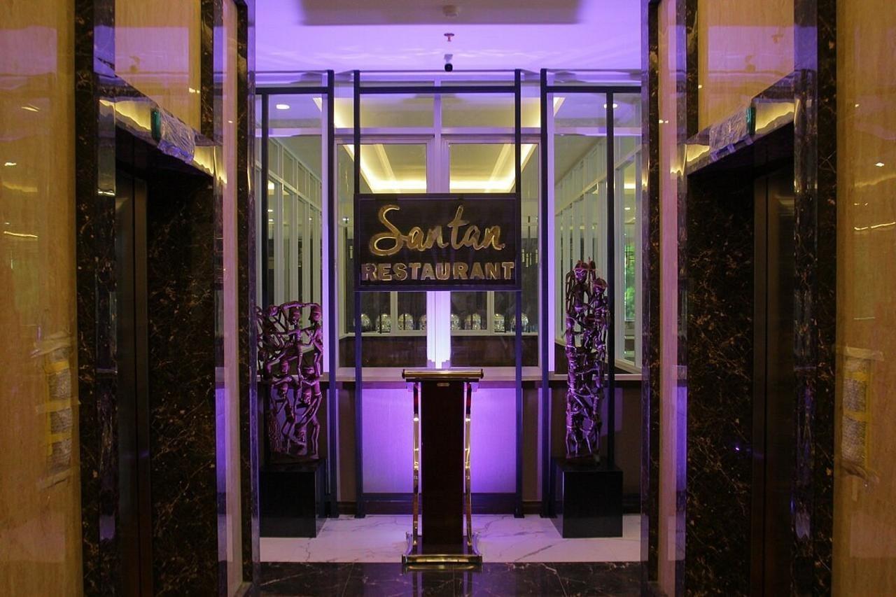 Hotel @Hom Premiere By Horison Abepura Jayapura Exteriér fotografie